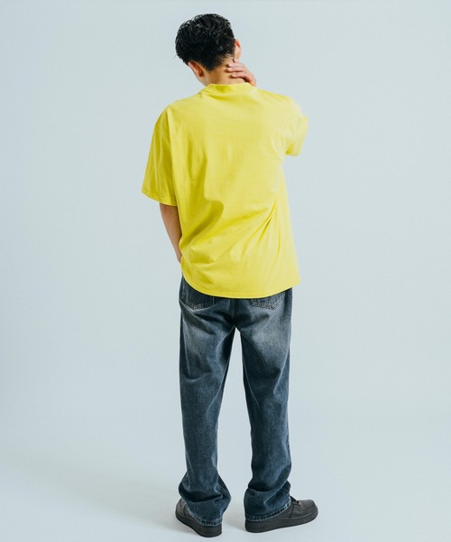 Ressaca(レサーカ)の「オーバーサイズ ワンポイントロゴ ラインプリント クルーネック半袖Tシャツ(Tシャツ/カットソー・メンズ・イエロー/レッド/ホワイト/ブラック・M/L/XL)」の16枚目の写真