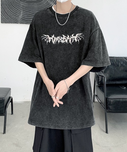 FVLMEN（フルメン）の「【FVLMEN】flower back print halfsleeve tee/フラワー バックプリント ハーフスリーブ T（Tシャツ/カットソー・メンズ・ブラック/ベージュ/ブルー・MEDIUM/LARGE/X-LARGE）」の4枚目の写真