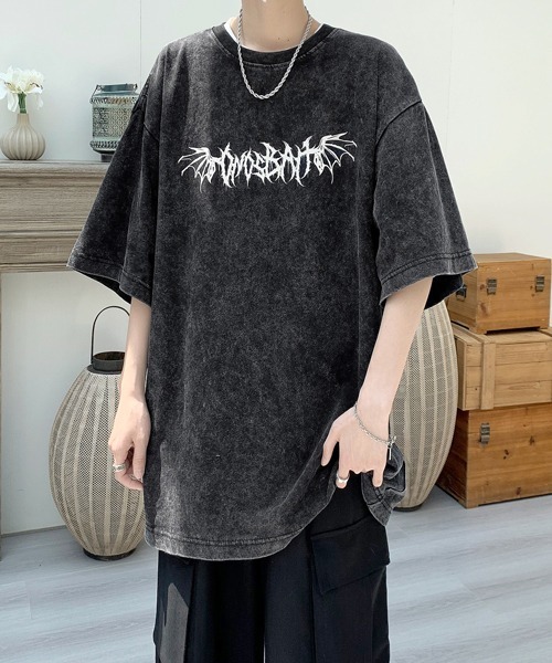FVLMEN（フルメン）の「【FVLMEN】flower back print halfsleeve tee/フラワー バックプリント ハーフスリーブ T（Tシャツ/カットソー・メンズ・ブラック/ベージュ/ブルー・MEDIUM/LARGE/X-LARGE）」の7枚目の写真