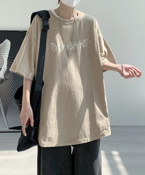 FVLMEN（フルメン）の「【FVLMEN】flower back print halfsleeve tee/フラワー バックプリント ハーフスリーブ T（Tシャツ/カットソー・メンズ・ブラック/ベージュ/ブルー・MEDIUM/LARGE/X-LARGE）」の19枚目の写真