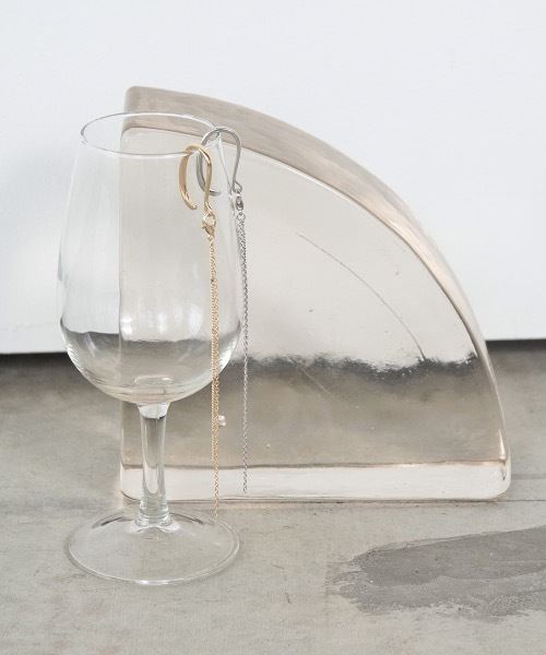 lawgy(ラウジー)の「chain 2way ear cuff(イヤーカフ・レディース・シルバー/ゴールド・FREE)」の3枚目の写真