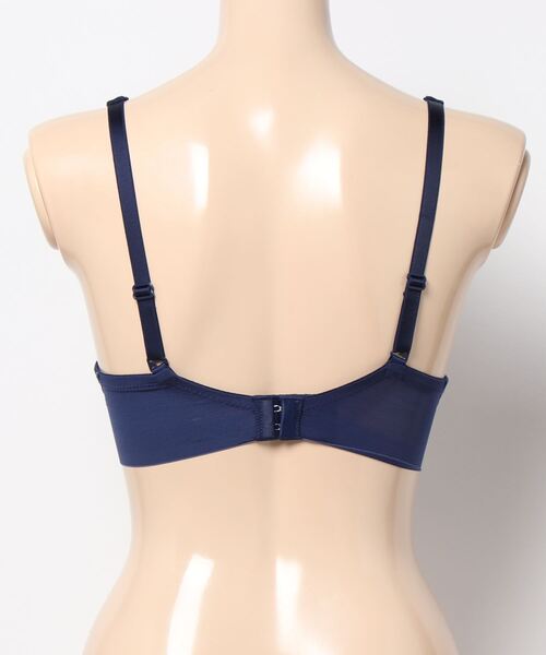 Triumph(トリンプ)の「恋するブラ サマー565 ブラジャー【B,Cカップ】TR565 WHU(ブラジャー・レディース・ベージュ/グレー/ブルー・B65/C65/C80/C75/C70/B75/B70)」の12枚目の写真