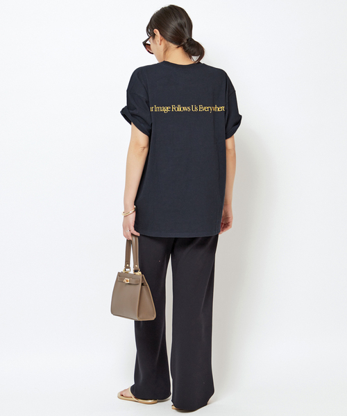 Russell Athletic（ラッセルアスレティック）の「【RUSSELL ATHLETIC/ラッセル・アスレティック】Graphic T-sh（Tシャツ/カットソー・レディース・ブラウン/ネイビー/アイボリー・FREE）」の8枚目の写真