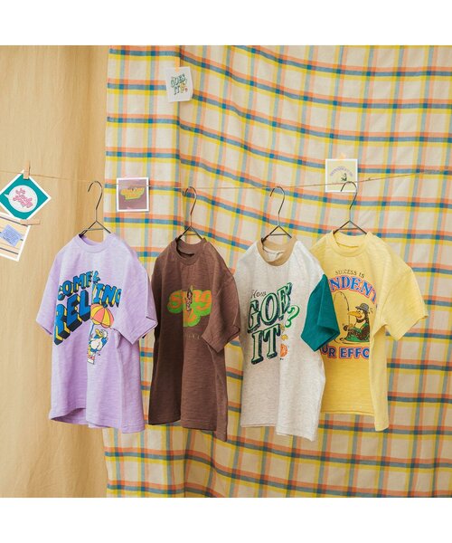 BREEZE(ブリーズ)の「ヴィンテージモチーフTシャツ(Tシャツ/カットソー・キッズ・ブラウン/イエロー/レインボー/ラベンダー・90/100/110/120/80/130/140)」の6枚目の写真