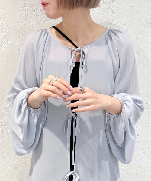 apres jour mignon(アプレジュールミニョン)の「2WAYシアーボリュームブラウス(シャツ/ブラウス・レディース・ブラック/アイボリー/ブルー・X-LARGE/フリー)」の15枚目の写真