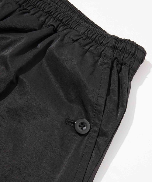 XLARGE（エクストララージ）の「EASY WIDE CARGO PANTS（カーゴパンツ・メンズ・オリーブ/ブラウン/ブラック・XL/L/M/S）」の6枚目の写真