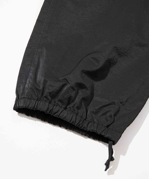 XLARGE（エクストララージ）の「EASY WIDE CARGO PANTS（カーゴパンツ・メンズ・オリーブ/ブラウン/ブラック・XL/L/M/S）」の10枚目の写真