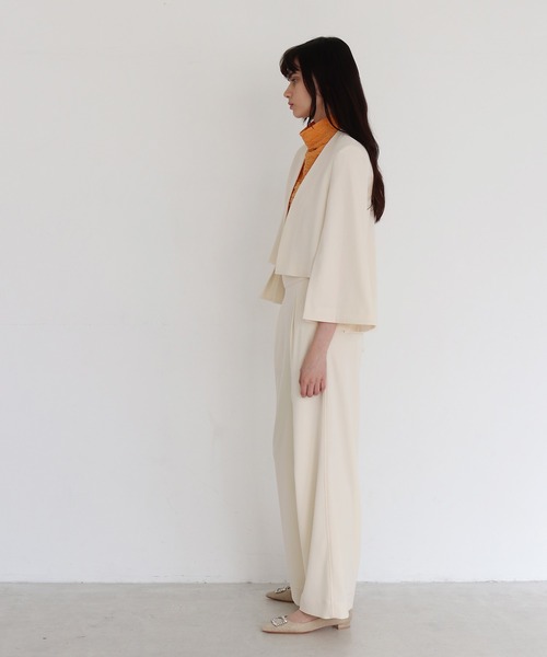 DRESSLAVE(ドレスレイブ)の「slit sleeve cape jacket(スリットスリーブケープジャケット)(ノーカラージャケット・レディース・ホワイト/ブラック・38)」の7枚目の写真