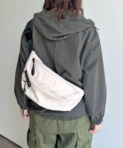 CPCM（シーピーシーエム）の「ナイロンアノラックパーカー（パーカー・レディース・チャコールグレー/アイボリー/パープル・FREE）」の17枚目の写真