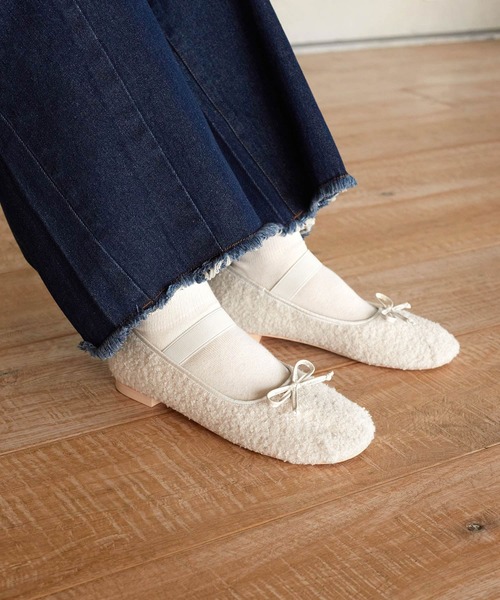 w closet(ダブルクローゼット)の「バレエシューズ(パンプス・レディース・ピンク/ホワイト/ブラック/ブルー/シルバー/ピンク系その他/ゴールド/ブラック系/ブラック系その他・L/M)」の14枚目の写真