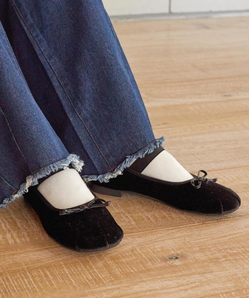 w closet(ダブルクローゼット)の「バレエシューズ(パンプス・レディース・ピンク/ホワイト/ブラック/ブルー/シルバー/ピンク系その他/ゴールド/ブラック系/ブラック系その他・L/M)」の17枚目の写真