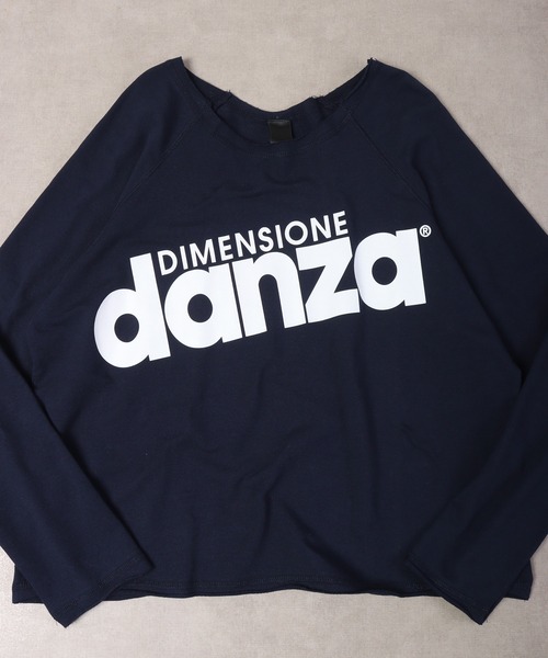 DIMENSIONE danza（ディメンシオーネ ダンツァ）の「DIMENSIONE danza オーバーサイズロゴプリントクルー（スウェット・レディース・ブルー/ブラック・XS/S）」の11枚目の写真