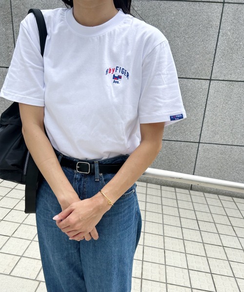 Niell(ニール)の「【H by FIGER/エイチ バイ フィガー】刺繍ロゴ 半袖 Tシャツ(Tシャツ/カットソー・レディース・ホワイト/ブラック・M/L/XL)」の13枚目の写真