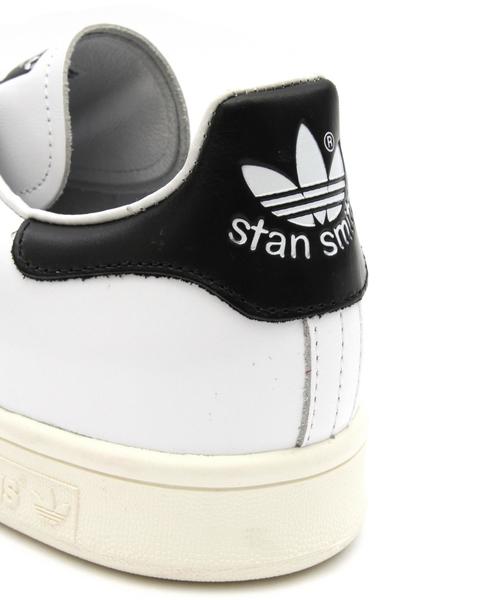 adidas(アディダス)の「【WEB限定】アディダス スタンスミス/adidas STAN SMITH(スニーカー・レディース・ブラック・24.5cm/24cm/23cm/22.5cm/23.5cm/25cm)」の10枚目の写真