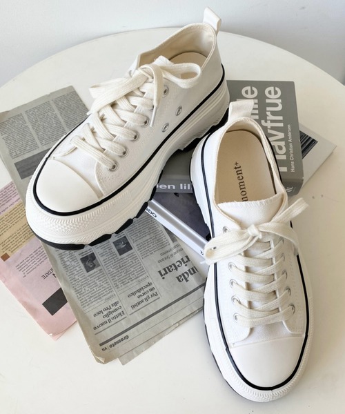 moment+（モーメントプラス）の「ボリューム厚底スニーカー（スニーカー・レディース・ベージュ/アイボリー/ブラック/ピンク/シルバー・LL/L/M/S）」の17枚目の写真