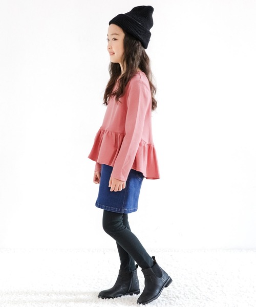 Bee des Bee(ビーデスビー)の「ペプラムトップス(Tシャツ/カットソー・キッズ・コーラルピンク/カーキオリーブ/グレイッシュベージュ/チャコール/サックスブルー/グリーン系/ライラック/ブルーグレー/ライトブルー/ブラウン・110cm/120cm/130cm/140cm/150cm/100cm)」の12枚目の写真