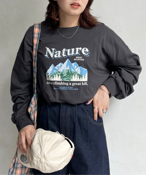 CPCM(シーピーシーエム)の「マウンテンロゴBIGロンT(Tシャツ/カットソー・レディース・オフホワイト/チャコールグレー/グレー・FREE)」の2枚目の写真