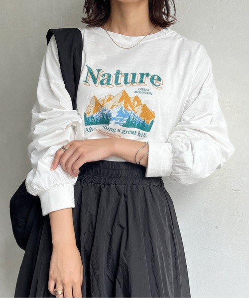 CPCM(シーピーシーエム)の「マウンテンロゴBIGロンT(Tシャツ/カットソー・レディース・オフホワイト/チャコールグレー/グレー・FREE)」の4枚目の写真