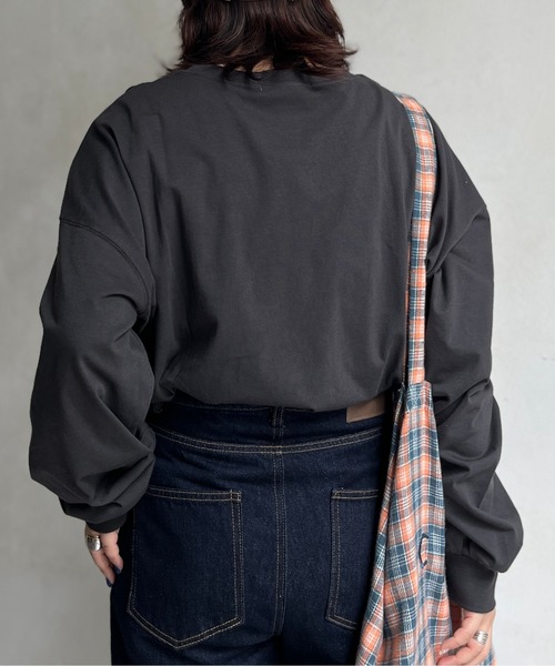 CPCM(シーピーシーエム)の「マウンテンロゴBIGロンT(Tシャツ/カットソー・レディース・オフホワイト/チャコールグレー/グレー・FREE)」の18枚目の写真