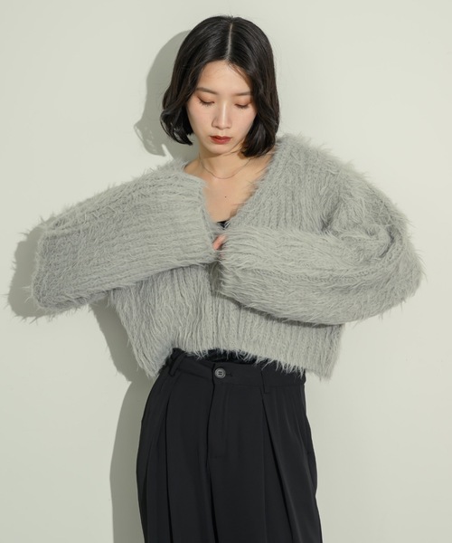 NEUNA（ヌナ）の「ショート丈シャギーカーディガン（カーディガン/ボレロ・レディース・ブラック/アイボリー/グレー/チャコールグレー・FREE）」の16枚目の写真