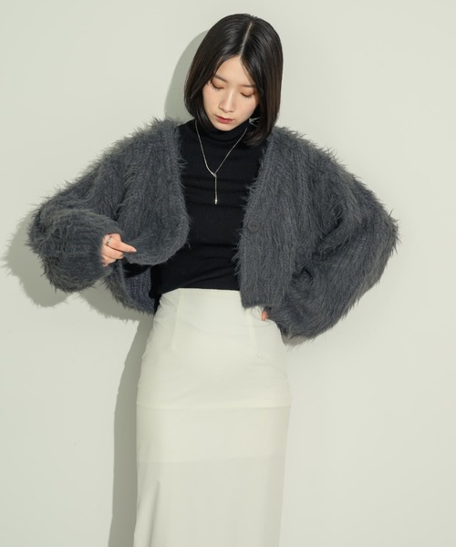 NEUNA（ヌナ）の「ショート丈シャギーカーディガン（カーディガン/ボレロ・レディース・ブラック/アイボリー/グレー/チャコールグレー・FREE）」の18枚目の写真