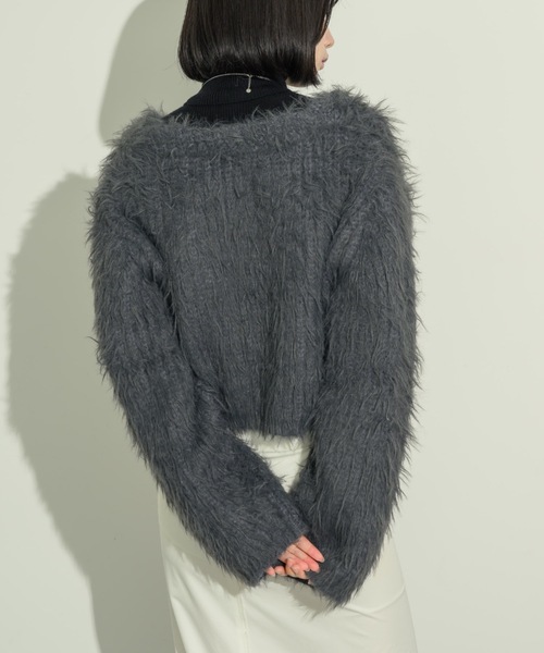 NEUNA（ヌナ）の「ショート丈シャギーカーディガン（カーディガン/ボレロ・レディース・ブラック/アイボリー/グレー/チャコールグレー・FREE）」の20枚目の写真