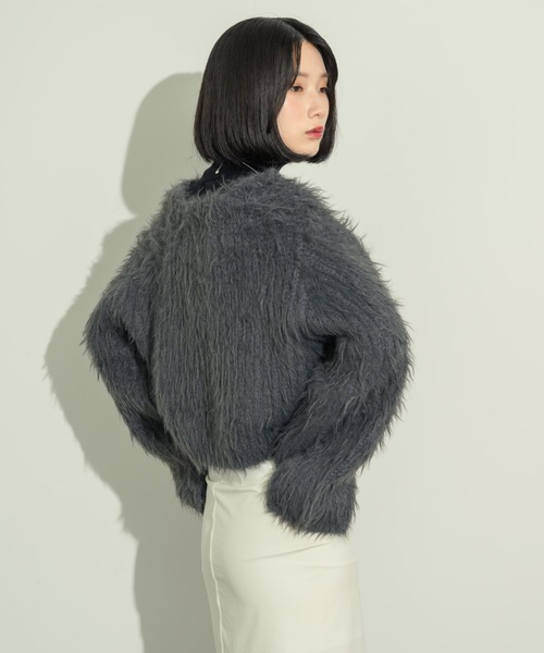 NEUNA（ヌナ）の「ショート丈シャギーカーディガン（カーディガン/ボレロ・レディース・ブラック/アイボリー/グレー/チャコールグレー・FREE）」の21枚目の写真