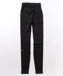 Alo Yoga（アロヨガ）の「ALO SEAMLESS CABLE KNIT HIGH-WAIST
