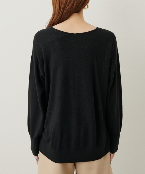 natural couture（ナチュラルクチュール）の「プチプラカシミアタッチVネックニット（ニット/セーター・レディース・グリーン/ブルー系その他/ブラック/チャコールグレー/ボルドー/ベージュ/オフホワイト・FREE）」の21枚目の写真