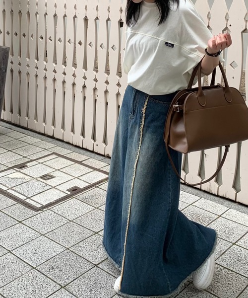 Java（ジャバ）の「【JaVaコラボ】ユニセックスで着れちゃう。コットン100% フットボール オーバーサイズ シンプル半袖プルオーバー（Tシャツ/カットソー・レディース・オートミール/グリーン/ブラック/オフホワイト・X-LARGE/SMALL/MEDIUM/LARGE）」の13枚目の写真