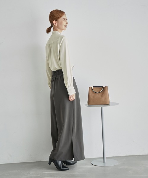 ROPE' PICNIC(ロペピクニック)の「2WAYボウタイブラウス(シャツ/ブラウス・レディース・チャコールグレー/オフホワイト/ベージュ系その他・38)」の17枚目の写真