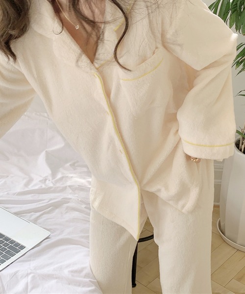 VitaFelice(ヴィータフェリーチェ)の「モコモコのパジャマ ルームウェア上下2点セット【長袖】(ルームウェア/パジャマ・レディース・ブルー/ピンク/アイボリー/グレー・FREE)」の7枚目の写真