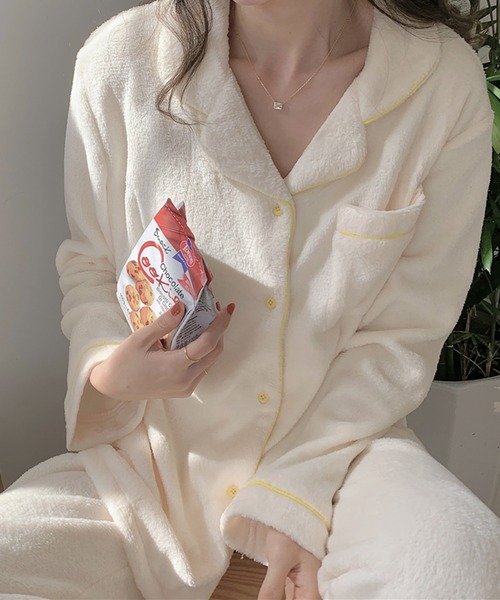 VitaFelice(ヴィータフェリーチェ)の「モコモコのパジャマ ルームウェア上下2点セット【長袖】(ルームウェア/パジャマ・レディース・ブルー/ピンク/アイボリー/グレー・FREE)」の17枚目の写真