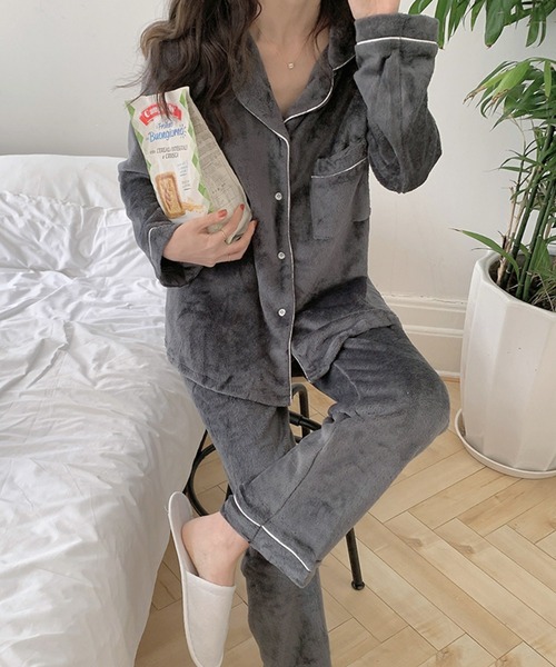 VitaFelice(ヴィータフェリーチェ)の「モコモコのパジャマ ルームウェア上下2点セット【長袖】(ルームウェア/パジャマ・レディース・ブルー/ピンク/アイボリー/グレー・FREE)」の11枚目の写真