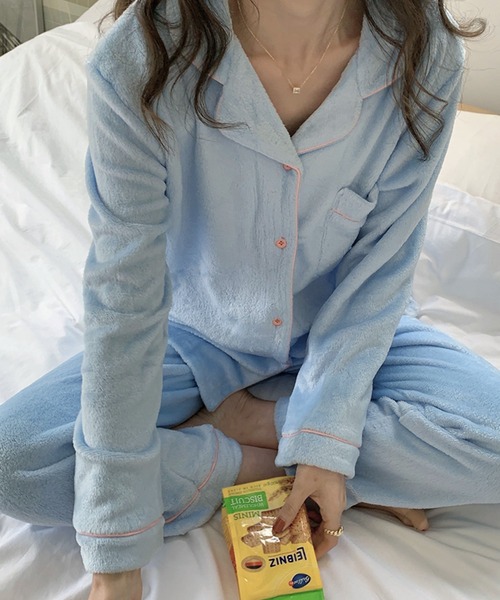 VitaFelice(ヴィータフェリーチェ)の「モコモコのパジャマ ルームウェア上下2点セット【長袖】(ルームウェア/パジャマ・レディース・ブルー/ピンク/アイボリー/グレー・FREE)」の21枚目の写真