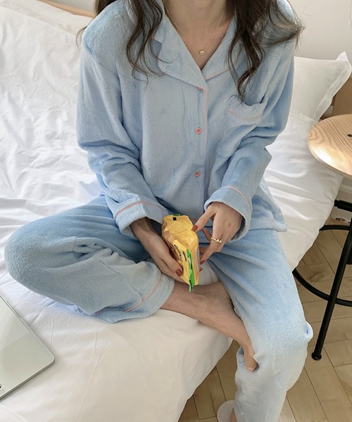 VitaFelice(ヴィータフェリーチェ)の「モコモコのパジャマ ルームウェア上下2点セット【長袖】(ルームウェア/パジャマ・レディース・ブルー/ピンク/アイボリー/グレー・FREE)」の22枚目の写真