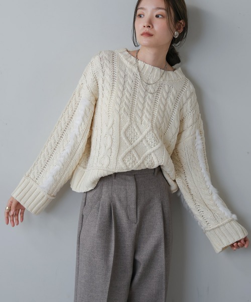 Bab(バブ)の「ラビットファーショートニット(ニット/セーター・レディース・オフホワイト/ライトグレー/ベージュ・FREE)」の8枚目の写真