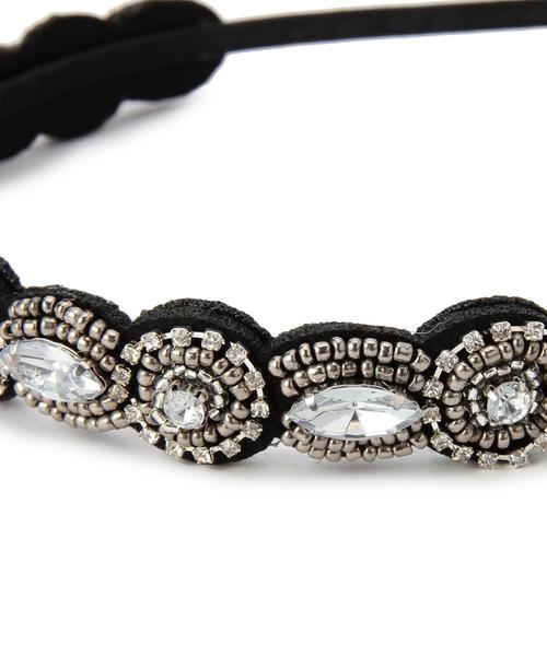 green label relaxing(グリーンレーベルリラクシング)の「GB ビジューカチューシャ(カチューシャ・レディース・ブラック・フリー)」の3枚目の写真