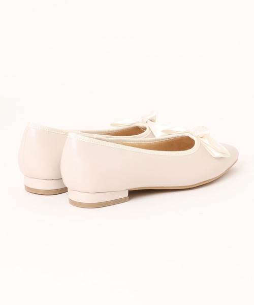 Sugar Sugar（シュガーシュガー）の「【SUGAR SUGARシュガーシュガー】ポインテッドリボンフラットパンプス（パンプス・レディース・アイボリー/ブラック/ブラック系その他・S/M/L/LL）」の14枚目の写真