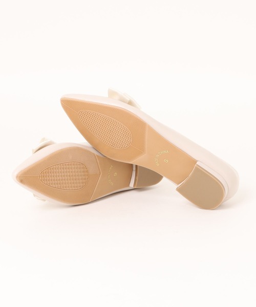 Sugar Sugar（シュガーシュガー）の「【SUGAR SUGARシュガーシュガー】ポインテッドリボンフラットパンプス（パンプス・レディース・アイボリー/ブラック/ブラック系その他・S/M/L/LL）」の15枚目の写真