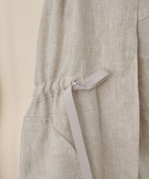 BEARDSLEY（ビアズリー）の「袖ぷっくりリネンシアージャケット（ノーカラージャケット・レディース・ベージュ/ブラック・FREE）」の4枚目の写真