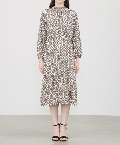 完売 AMACA【LIBERTY】Windsor Ribbon ワンピース 38 LIBERTY】Windsor Ribbon ワンピース(ワンピース)｜AMACA(アマカ