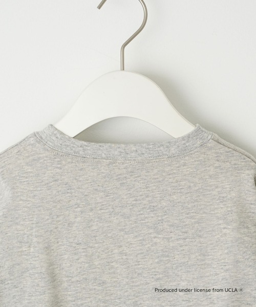 UCLA（ユーシーエルエー）の「【WEB限定】【KIDS】【UCLA】TYPY別注カレッジ風プリントボリュームスリーブロンTee（Tシャツ/カットソー・キッズ・チャコールグレー/アイボリー・LARGE/MEDIUM/SMALL/XX-LARGE/X-LARGE）」の4枚目の写真