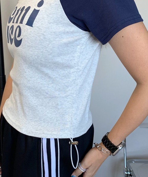 non-hedge(ノンヘッジ)の「ロゴサイドドロストラグランクロップド丈半袖チビTシャツ(Tシャツ/カットソー・レディース・ブラック/レッド/ネイビー・FREE)」の17枚目の写真