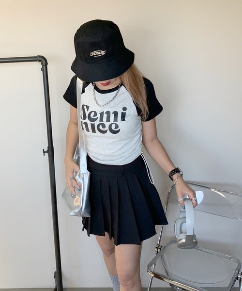 non-hedge(ノンヘッジ)の「ロゴサイドドロストラグランクロップド丈半袖チビTシャツ(Tシャツ/カットソー・レディース・ブラック/レッド/ネイビー・FREE)」の22枚目の写真