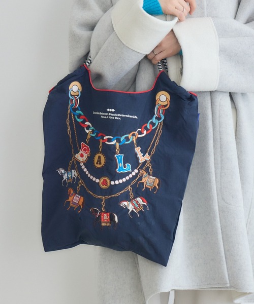 Ball&Chain(ボールアンドチェーン)の「【KATHARINE ROSS】 Ball&Chain 撥水 刺繍トートバッグ レギュラーサイズ(トートバッグ・レディース・ブラック/ベージュ/オレンジ/ネイビー/キャメル/ブルー・MEDIUM)」の4枚目の写真
