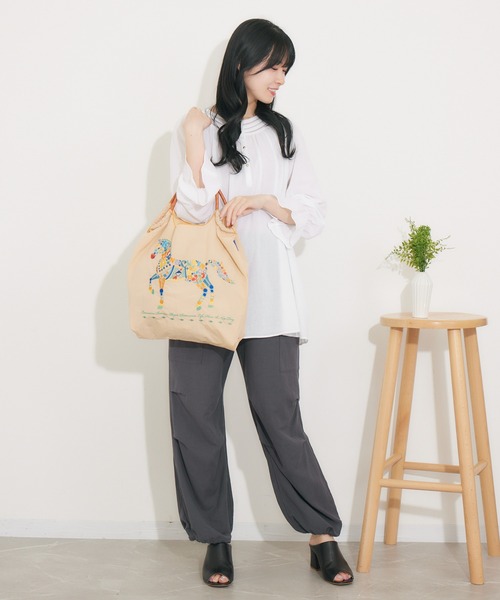 Ball&Chain(ボールアンドチェーン)の「【KATHARINE ROSS】 Ball&Chain 撥水 刺繍トートバッグ レギュラーサイズ(トートバッグ・レディース・ブラック/ベージュ/オレンジ/ネイビー/キャメル/ブルー・MEDIUM)」の16枚目の写真
