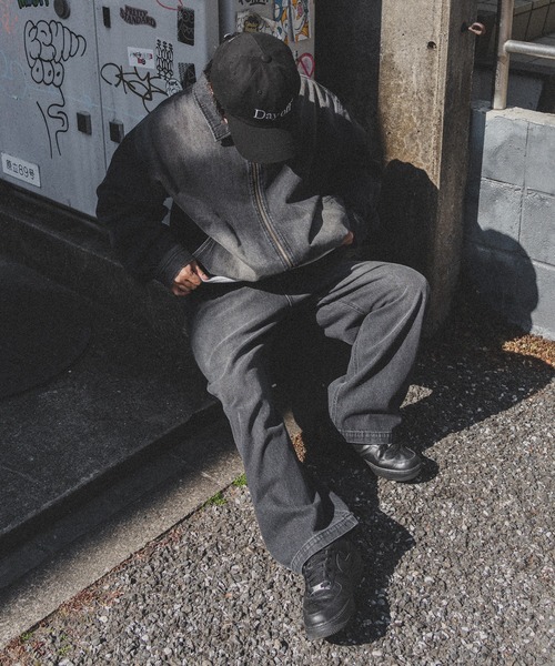 kutir(クティール)の「【低身長だからカッコよく着こなせるアイテム】ドローコード付きデニムジャケット(セットアップ着用可能)(デニムジャケット・メンズ・ブラック/ダークインディゴブルー・SMALL/MEDIUM)」の12枚目の写真