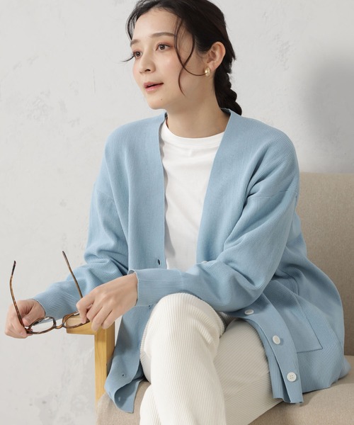 FOUND GOOD(ファウンドグッド)の「軽くてシワになりにくい エアラクニットVネックカーディガン(カーディガン/ボレロ・レディース・ベージュ/アイボリー/ピンク系5/ブルー系2/グリーン系5/ブラック・S/M/L)」の6枚目の写真