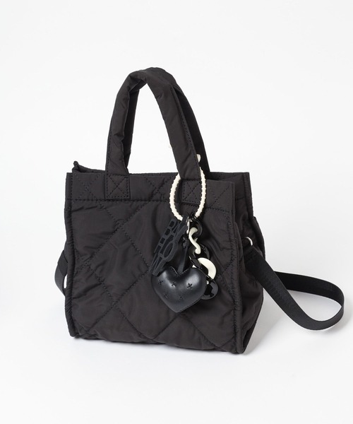 BAYFLOW（ベイフロー）の「[500mlのペットボトルも入る]チャームスクエアキルトトート（トートバッグ・レディース・アイボリー/ブラック/ライトグリーン・FREE）」の9枚目の写真